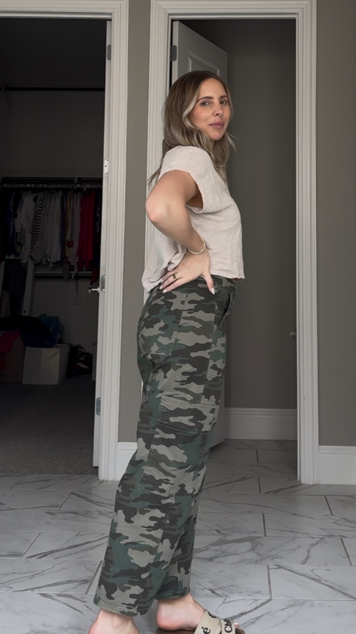 Comfiest jeans I’ve ever worn in my life! Wearing a size 4