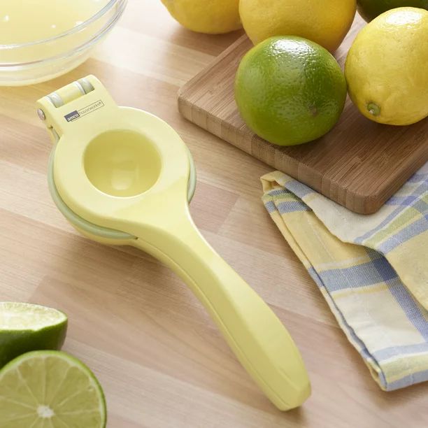 Amco Houseworks Eight-inch Two-in-One Lemon and Lime Squeezer | Walmart (US)