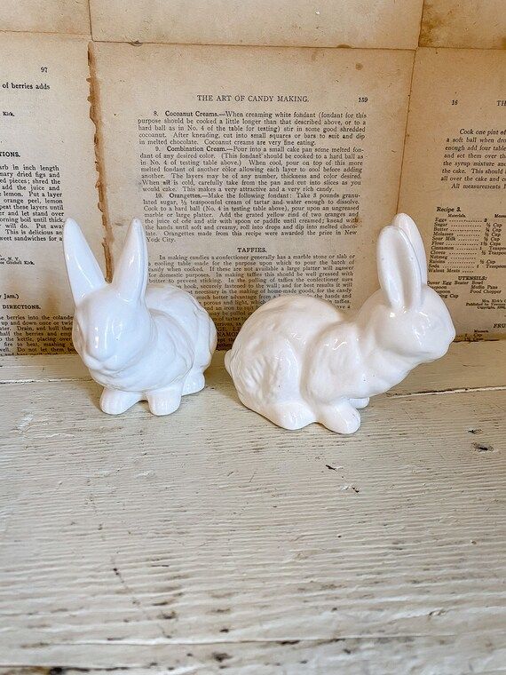 Set of 2 Vintage White Ceramic Bunnies / Vintage Decor / Bunny | Etsy | Etsy (US)