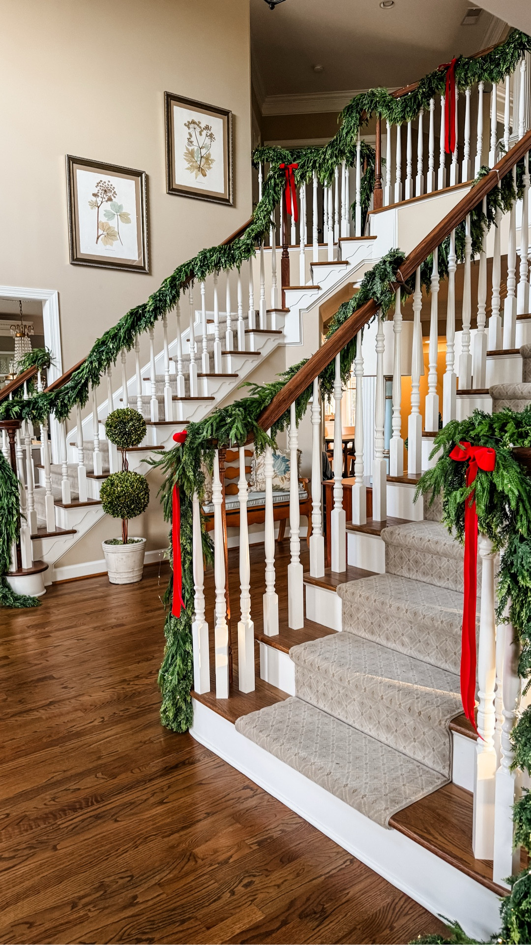 Love mixing two types of garland for a custom full look!
Cedar garland
Norfolk pine garland
Red velvet ribbon
Twinkle lights
Fairy lights
Staircase garland 
Artificial Garland
Christmas decor
Traditional Christmas 
Ralph Lauren Christmas 

#LTKSeasonal #LTKHoliday #LTKHome