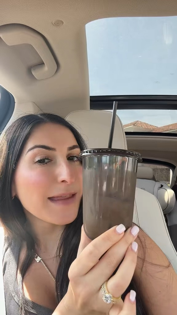 The best to go cup 

#LTKFestival #LTKdayinmylife #LTKmomlife