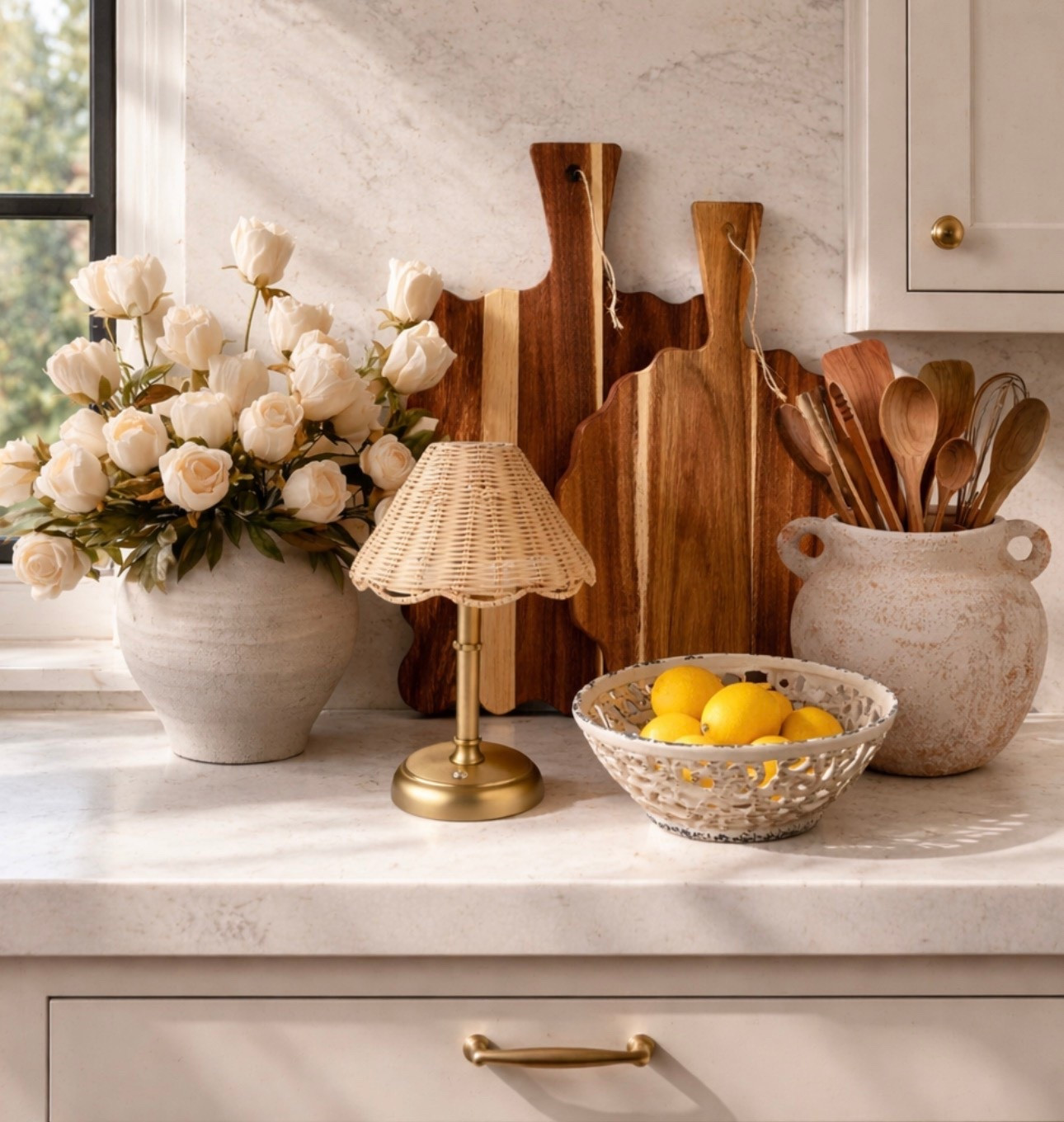 Amazon kitchen finds 🤍

#LTKHome #LTKSeasonal #LTKSaleAlert