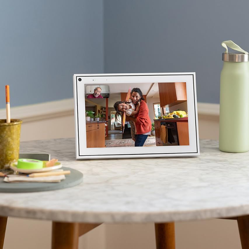 Facebook Portal - Smart Video Calling 10” Touch Screen Display with Alexa – White | Amazon (US)