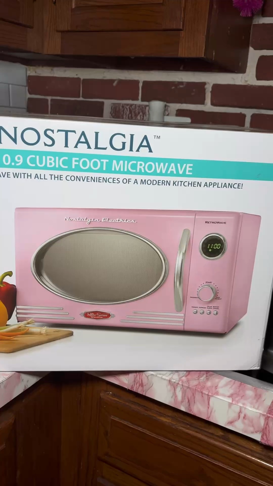 💕 I am absolutely in love with this pink Nostalgia microwave! It’s the perfect touch for my pink kitchen. #pinklover #kitchenfind #amazonfind

#LTKHome #LTKSaleAlert #LTKfoodie