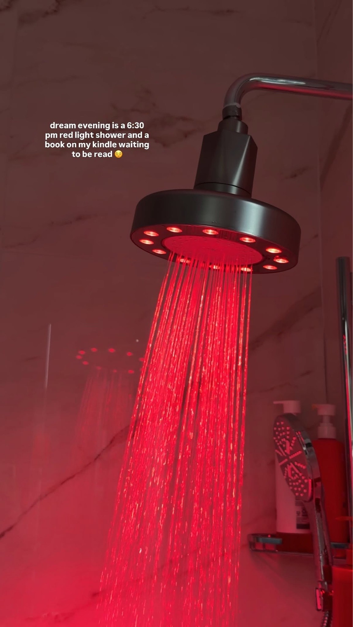 Red light maxxing 🥰 #redlight

#LTKHome