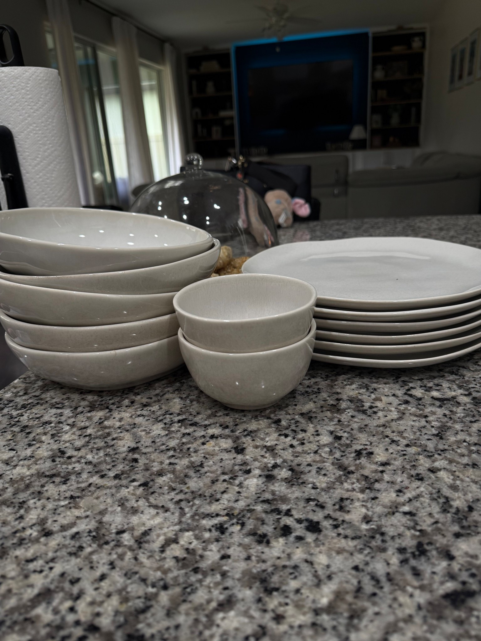 I am so in love with the Hearth & Hand plates! 

#target #targetfinds #kitchen #kitchendecor #platesets #bowls #hearthandhand 

#LTKHome #LTKSeasonal