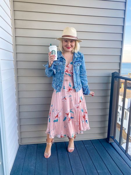 The perfect spring dress! I love the flowy style from Lulu’s and the material feels like satin. It comes in three different prints but the pink is my favorite! These shoes also from Lulu’s make me feel like Cinderella!

#LTKwedding #LTKstyletip #LTKFind