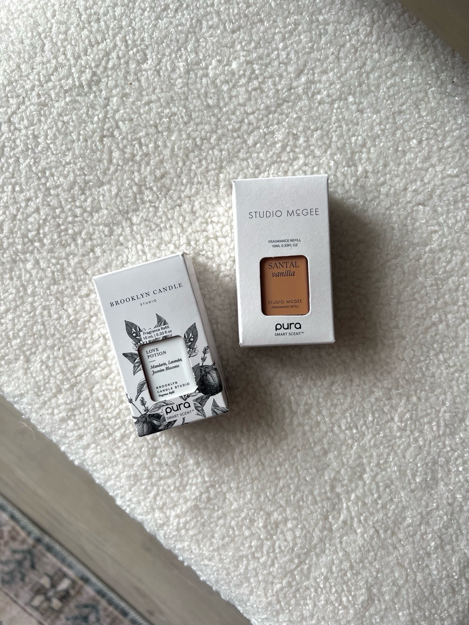 One of my favorite home products is the pura wall plug! I keep it on a timer to go off for around 2 hours every day 1hr morning & 1hr after dinner to refresh the space ✨🕯️

#LTKSeasonal #LTKFallSale #LTKHome