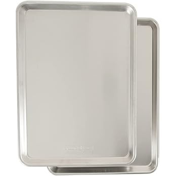 Nordic Ware Naturals Half Sheet - USA Made Aluminum Commercial Quality Sheet Pan for Baking or Ro... | Amazon (US)