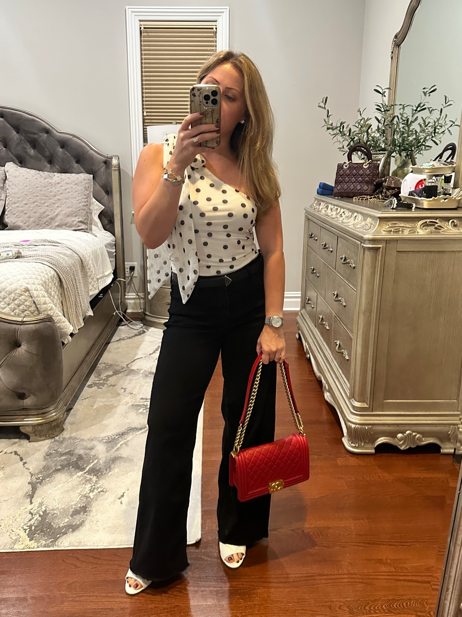 #ootd dinner. polka dots 

#LTKSaleAlert #LTKFindsUnder100 #LTKStyleTip