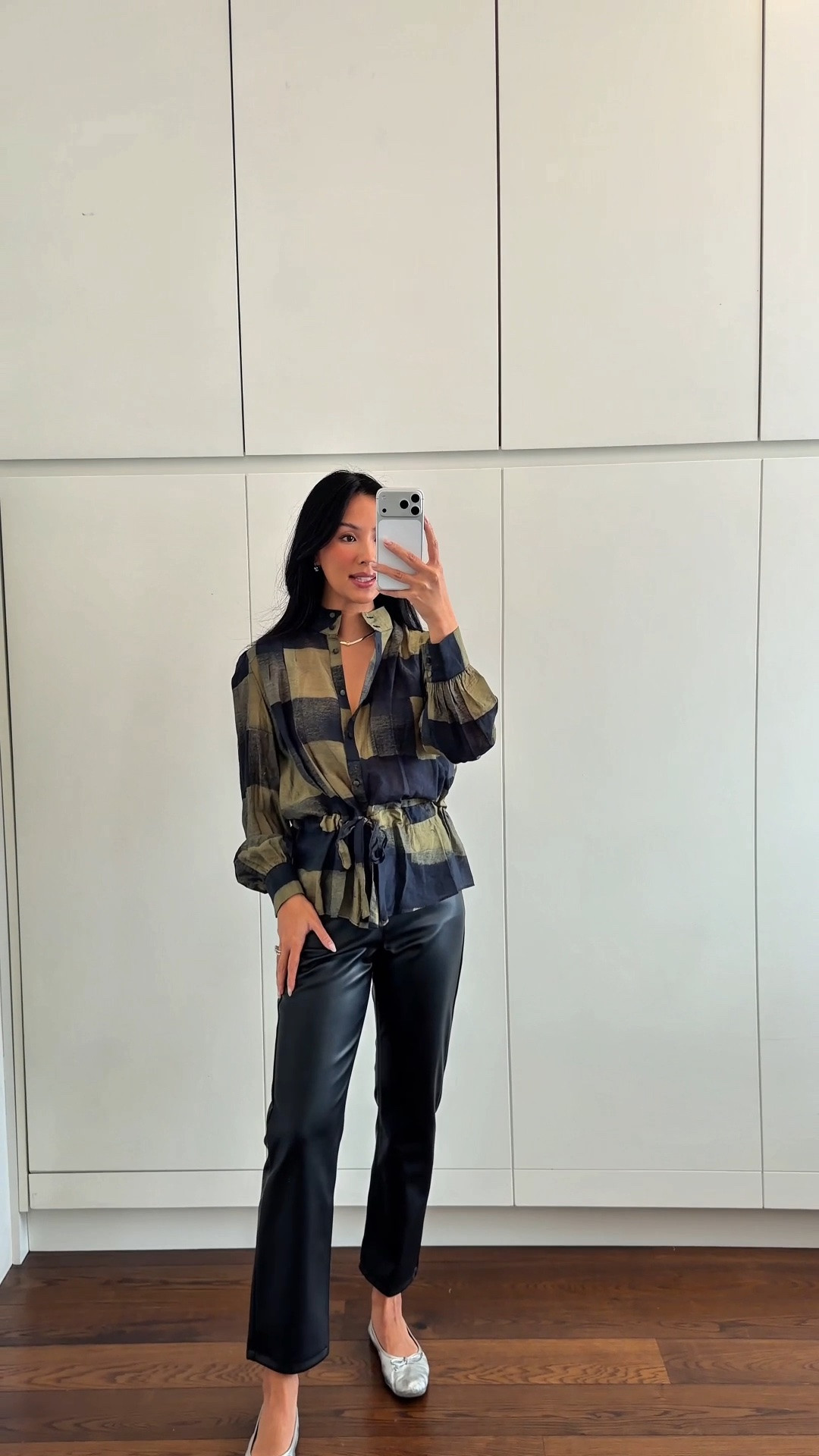 Love the tie waist top! You can wear with white denim in the summer or leather pants in the fall 

Top- 4
Pant - 2 petite

#LTKootd #LTKPetite #LTKSeasonal