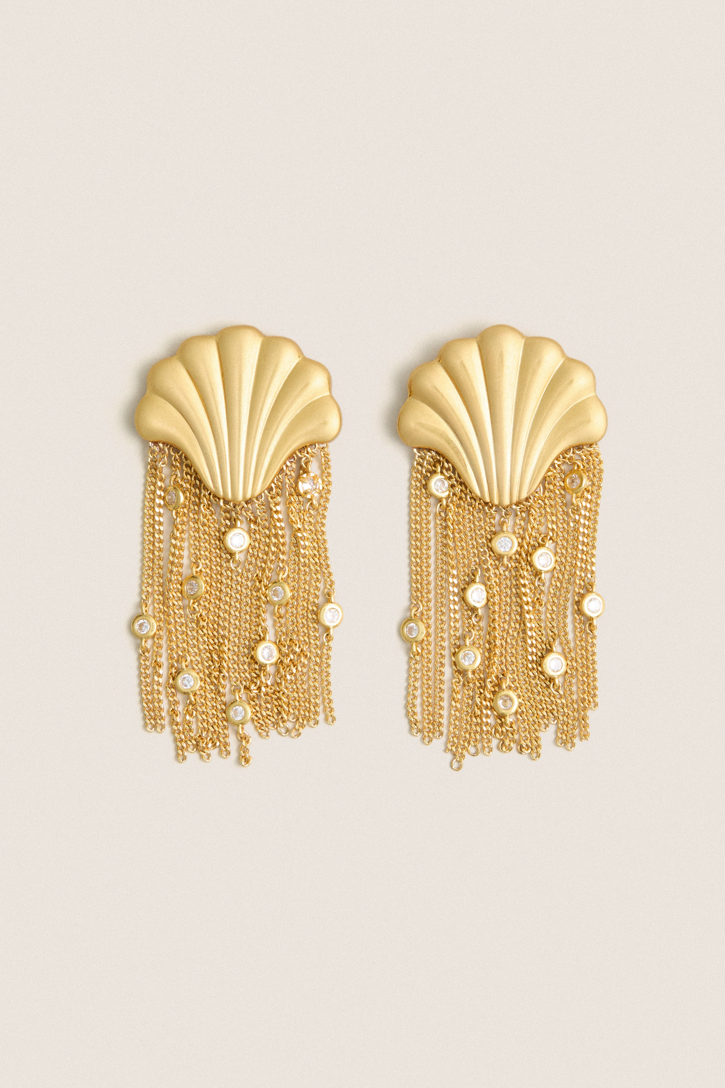 Gold Shell Beatrix Earrings | Tuckernuck (US)