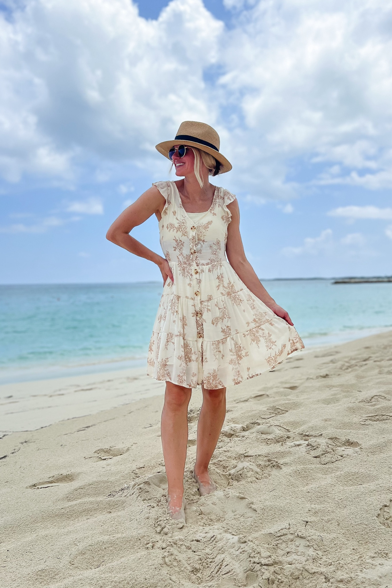 I love having a button up cover up dress. I’ve had this dress for a while in my closet. It’s unavailable online, but I did link similar options to shop! The brand is Blu Pepper! 

#LTKFindsUnder50 #LTKSwim #LTKStyleTip