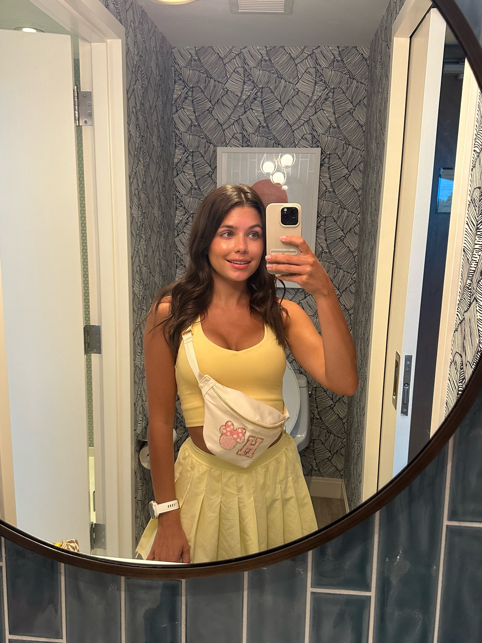 Off to dinner & then the park! Disney outfit of the day! 🥰

#LTKstyletip #LTKtravel #LTKunder100
