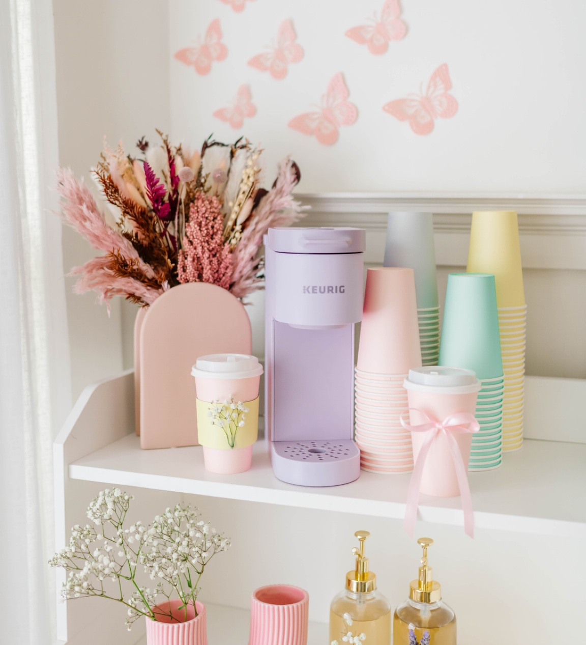 ✨🌸💕 #Ad Step up your coffee game with the Keurig® K-Mini® Go coffee maker. 💕🌸✨  
Small on space. Great coffee taste. Always ready to go. 

☕ This Keurig brewer is less than 5” wide, making it the perfect addition to any space where you want to enjoy a delicious cup of coffee. It makes (3) cups of your favorite beverage without worrying about waiting to refill your water reservoir.

Rush to stores now to grab the exclusive Keurig® K-Mini® Go, available only at Target! 🎯🏃‍♂️ 

#Target #TargetPartner
@keurig @Target 


#LTKxTarget #LTKhome #LTKGiftGuide