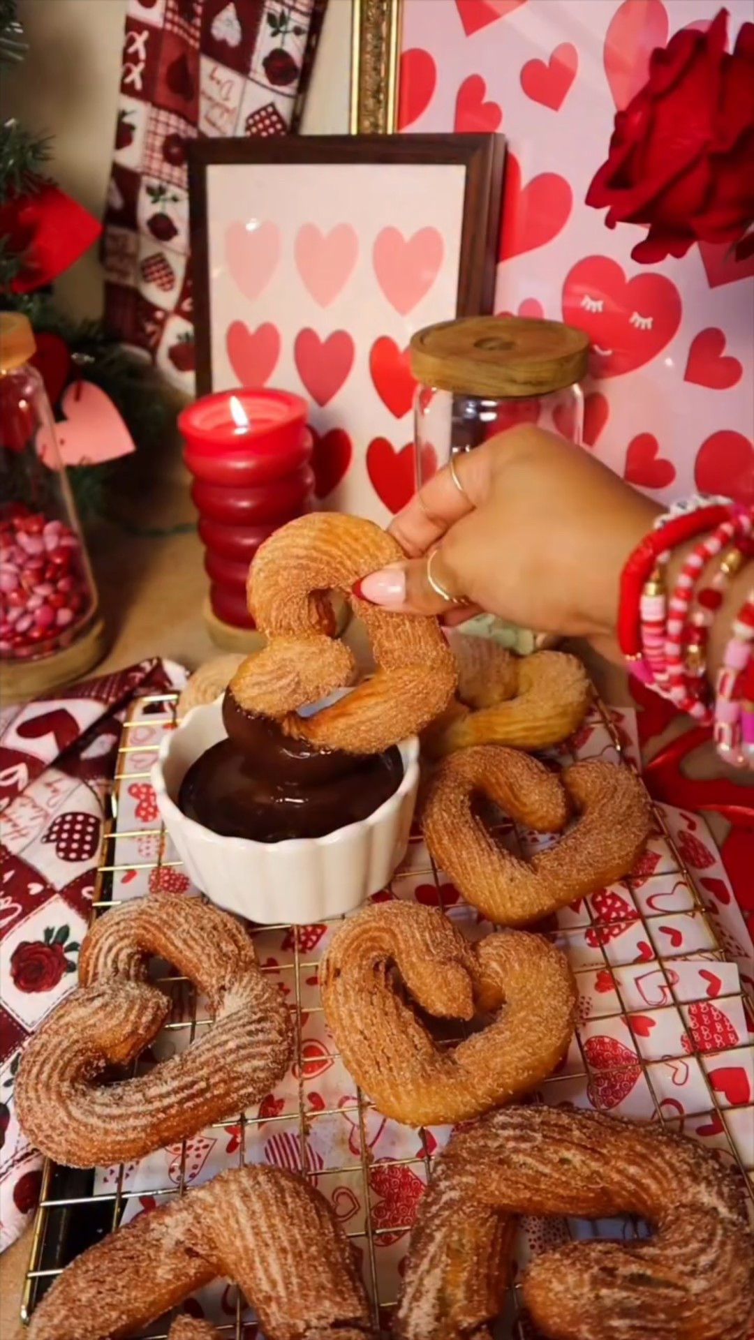 Crispy on the outside. Soft and chewy on the inside. Just like a real churro should be. 🤍

The secret? I added more vegan butter + oil than most recipes call for — and that’s exactly what gives these that authentic texture. Don’t skip it.

These vegan heart shaped churros are perfect for Valentine’s Day, date night at home, or just because you deserve something warm and cinnamon-sugary today.

Comment “CHURRO” and I’ll send you the full recipe link 🍩✨

#veganchurros #churros #valentinesdaytreats #valentinesdayrecipes #heartshaped 

Vegan churros, heart shaped churros, Valentine’s Day recipes, Valentine’s Day treats, Valentine’s Day desserts, churros, easy desserts, dessert recipes