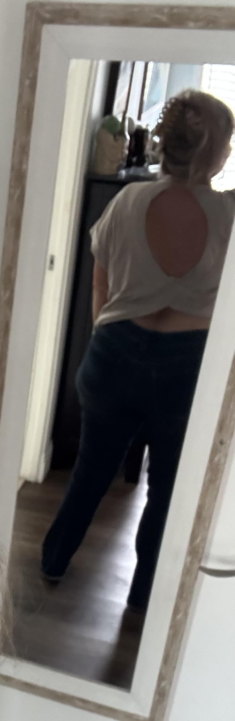 SOLY HUX Women Open Back Tops Workout Backless Tee Casual Athletic Shirts Short Sleeve Oversized ... | Amazon (US)