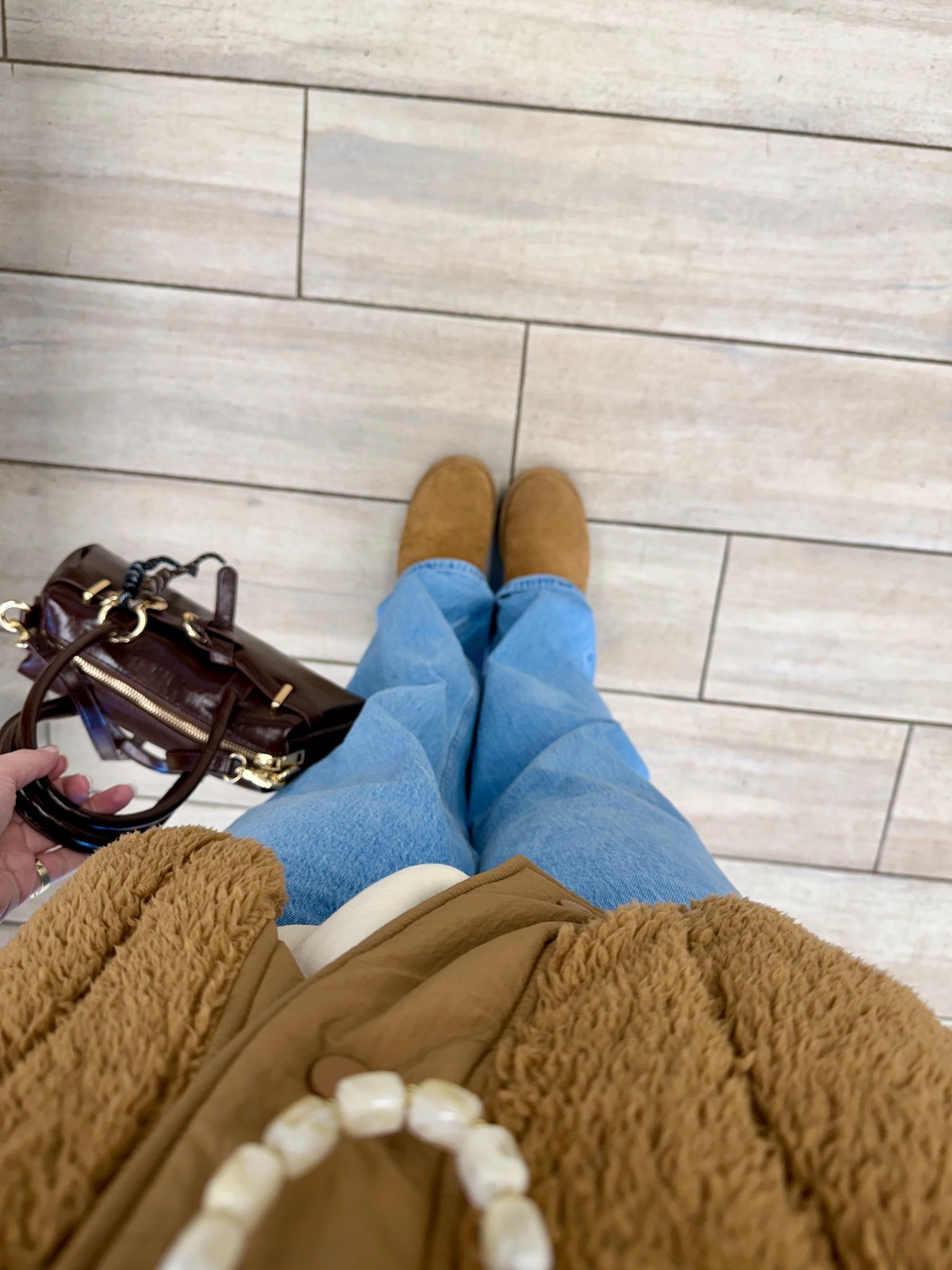 @thecaep @abercrombie @urbanexpressions
