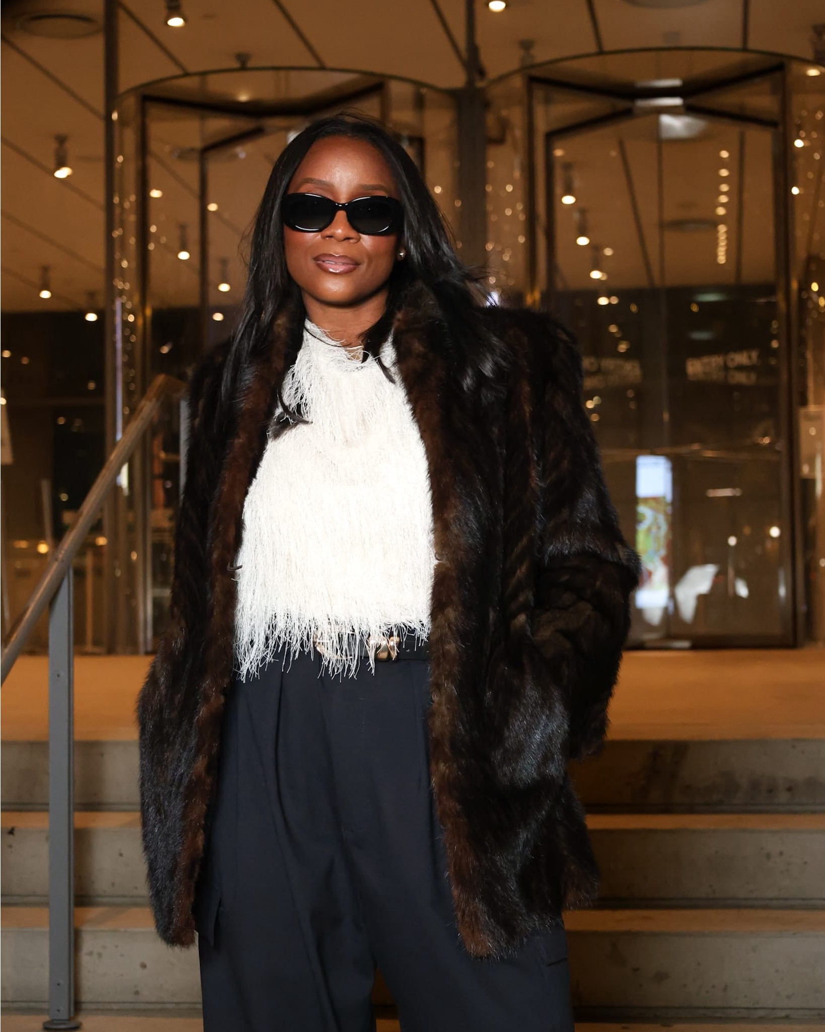 Winter Outfit Ideas You’ll Actually Wear ❄️
Sharing one of the looks from my latest YouTube video where I style 10 chic winter outfits that are realistic, wearable, and easy to recreate. This outfit is perfect for dressing up cold-weather days while keeping things polished and comfortable.

I focused on elevated layers, timeless silhouettes, and pieces you can mix and match all winter long. If you’re looking for winter outfit inspiration, chic winter style, or easy cold-weather outfits, this is a great place to start.

👉 Full outfit details are linked here.
🎥 Watch the full video on my YouTube channel for all 10 outfits.

winter outfit ideas, chic winter outfits, easy winter style, elevated winter outfits, cold weather outfit ideas, winter layering outfits, classic winter looks, everyday winter outfits, winter fashion inspiration


#LTKootd #LTKHoliday