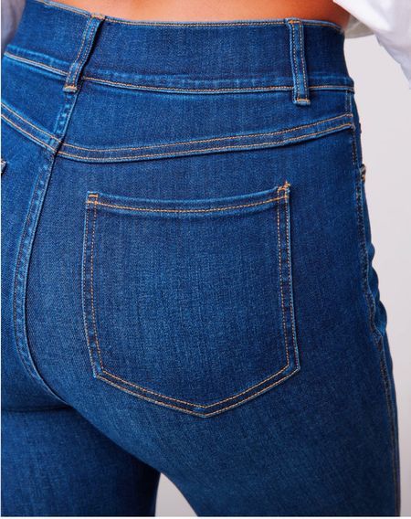 Spanx
Spanx sale
Jeans
Flare jeans
Flare pants
Leggings 

#LTKsale #spanx #influencerfavorite #spanxsale

#LTKsalealert #LTKworkwear #LTKHoliday