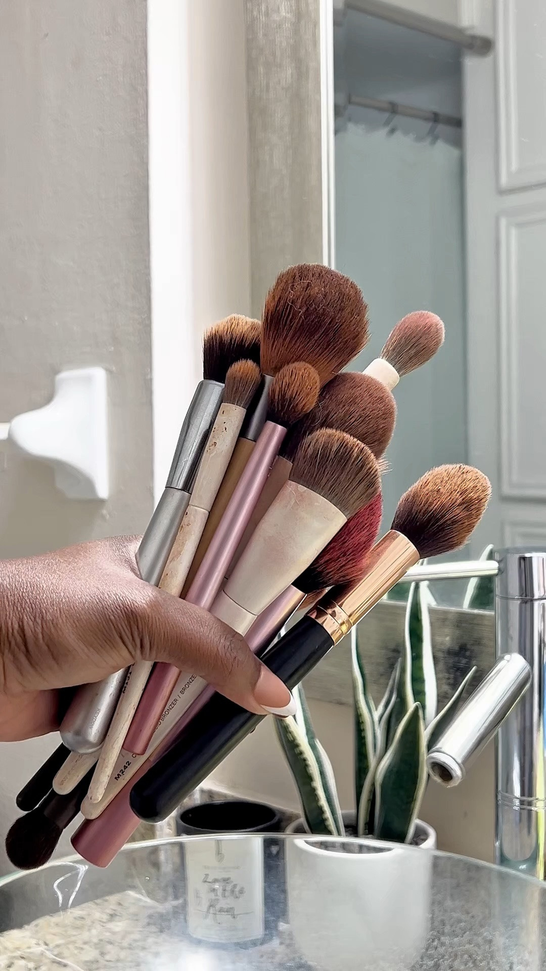 This is how you deep clean your brushes🤍

#LTKdayinmylife #LTKstorytime #LTKBeauty