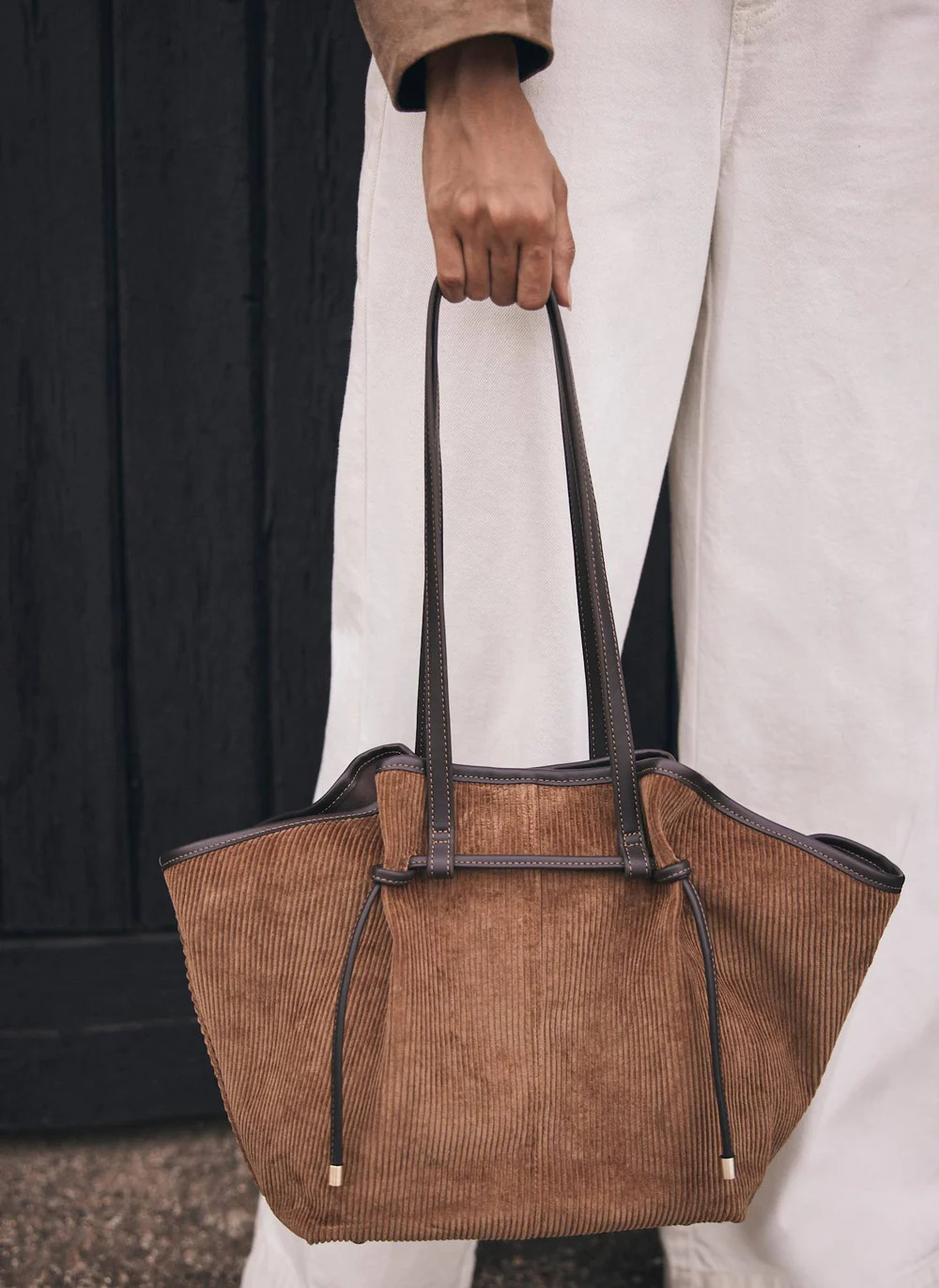 Echo Tan Corduroy Shoulder Bag | Mint Velvet