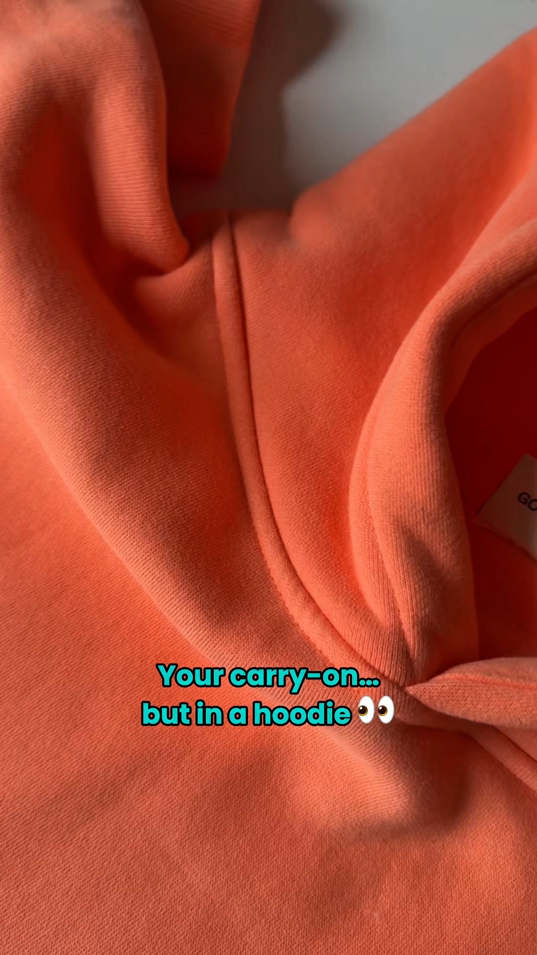 Your carry-on… but in a hoodie 👀✨🧡 

#Comfrt #TravelEssentials #travelmusthaves #holidaygiftguide #holidaygiftideas #hoodieseason #hoodieweather #fallfashion #winterfashion

#LTKMidsize #LTKSeasonal #LTKTravel