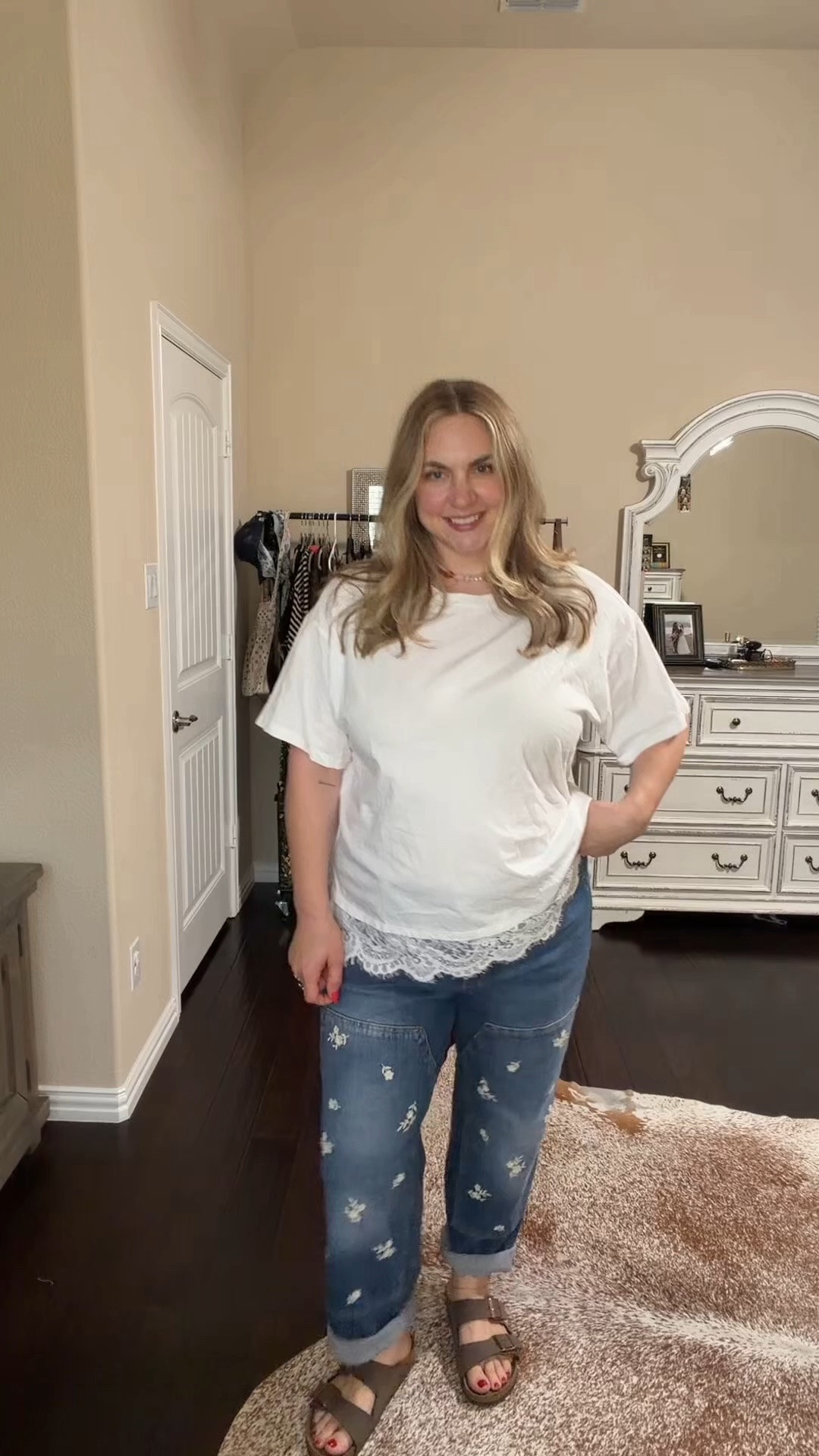 You can't go wrong with this basic outfit.
Why is this the cutest thing ever?! Also this jacket is TOP TIER
comment "FALL" for links! 🤎☁️ top is sold out old navy, so linked similar! 
@oldnavy #oldnavycreator #oldnavystyle
#backtoschooloutfit #affordablefashion
#capsulewardrobe mom style, teacher fit, comfy and chic outfit, embroidered jeans, fall transition outfit

#LTKootd #LTKMidsize #LTKSaleAlert