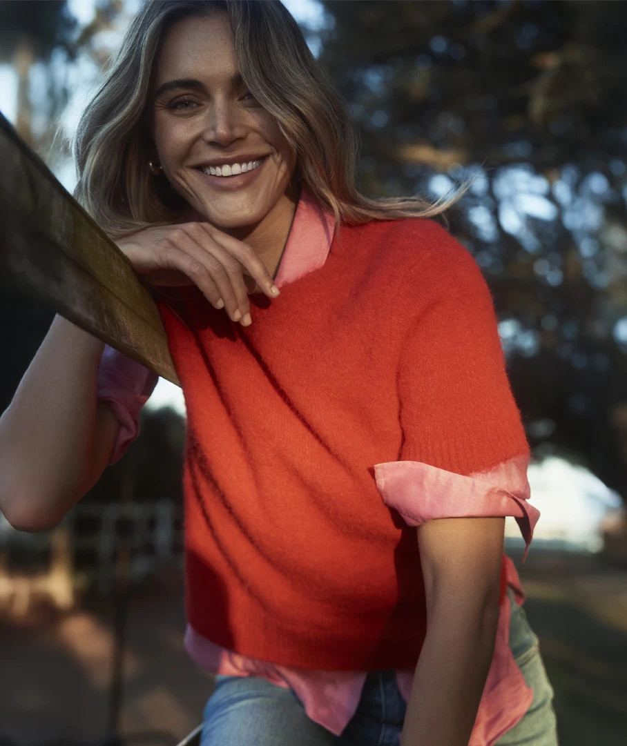 Short Sleeve Fluffy Knit Top | Sussan