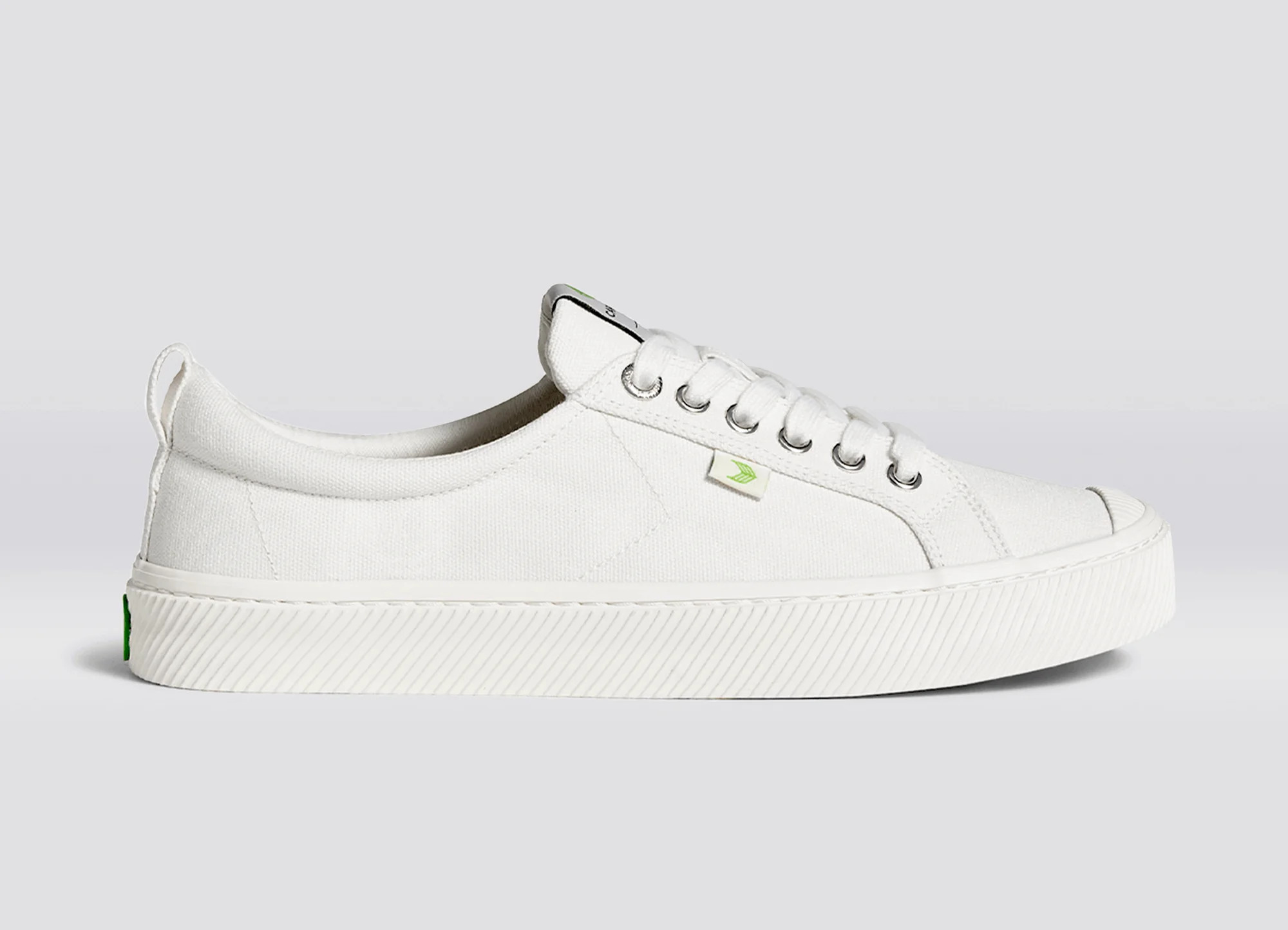 OCA LOW | Cariuma
