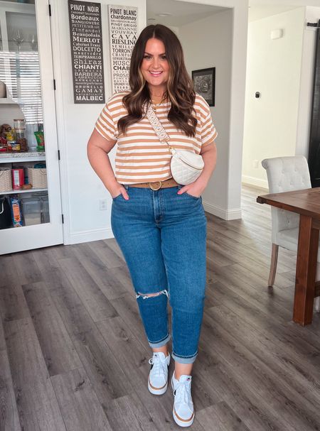 Mom jeans, curvy denim, spring outfit, how to style mom jeans, jeans and a tshirt, Target, casual ootd, midsize

Jeans, 32
Shirt, large
Blue sweatshirt, medium
Leggings, largee

#LTKstyletip #LTKfindsunder50 #LTKmidsize