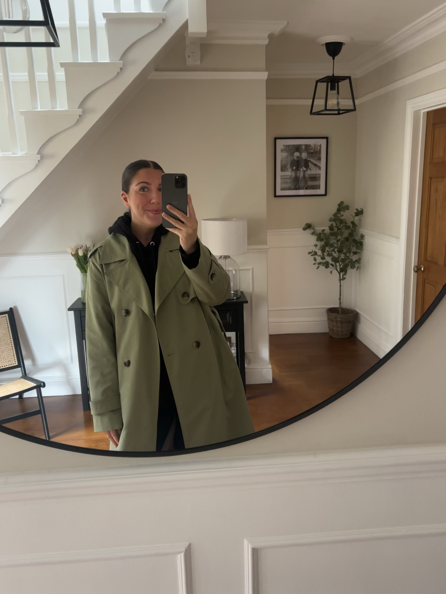 When a trench just instantly elevates a simple hoodie and leggings 👏🏻

#LTKstyletip #LTKSeasonal