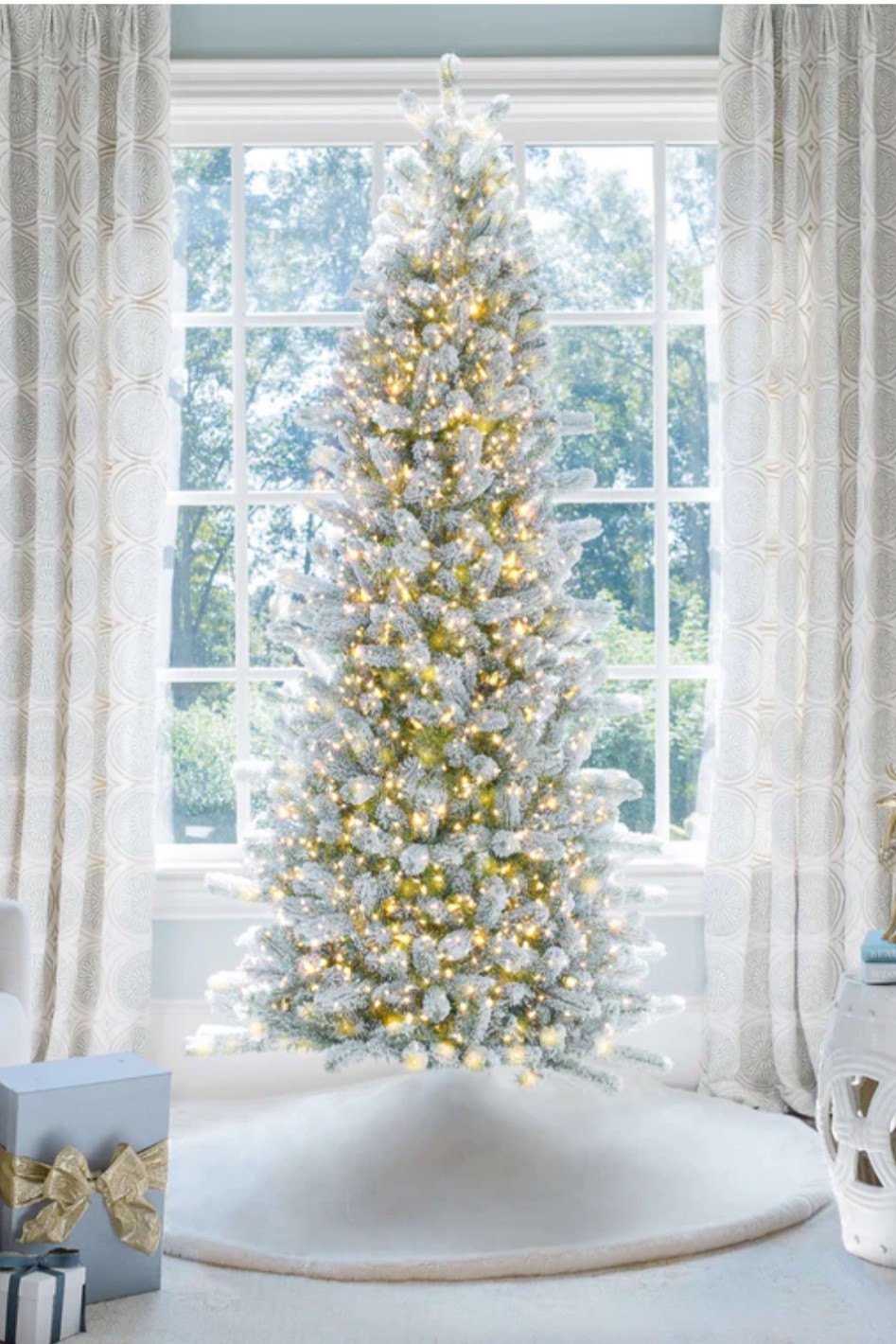 King of Christmas popular Christmas trees are on sale for 40% off plus free shipping right now with code: HALLOWEEN 

#LTKHoliday #LTKSeasonal #LTKhome