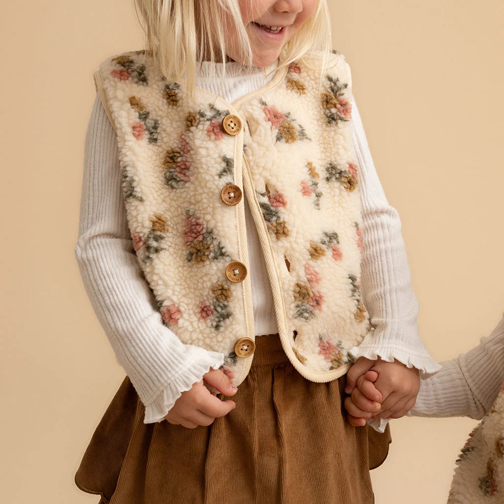 Floral White Long Sleeve Amber Sherpa Zippered Jacket | Posh Peanut\u00ae | Posh Peanut