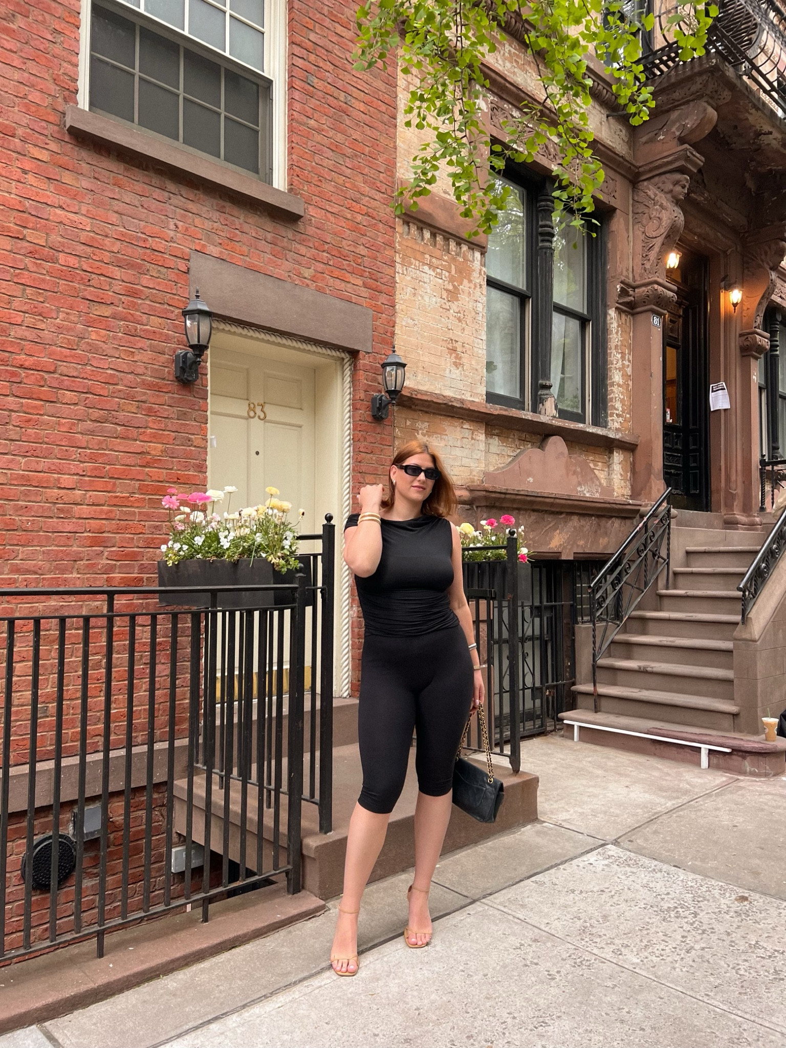 Styling these capri leggings for spring and summer ⭐️

#LTKStyleTip #LTKMidsize #LTKFindsUnder100