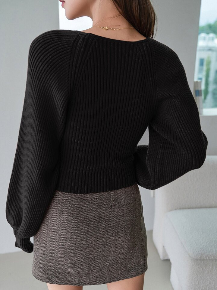 DAZY Kpop Sweetheart Neck Raglan Sleeve Sweater | SHEIN