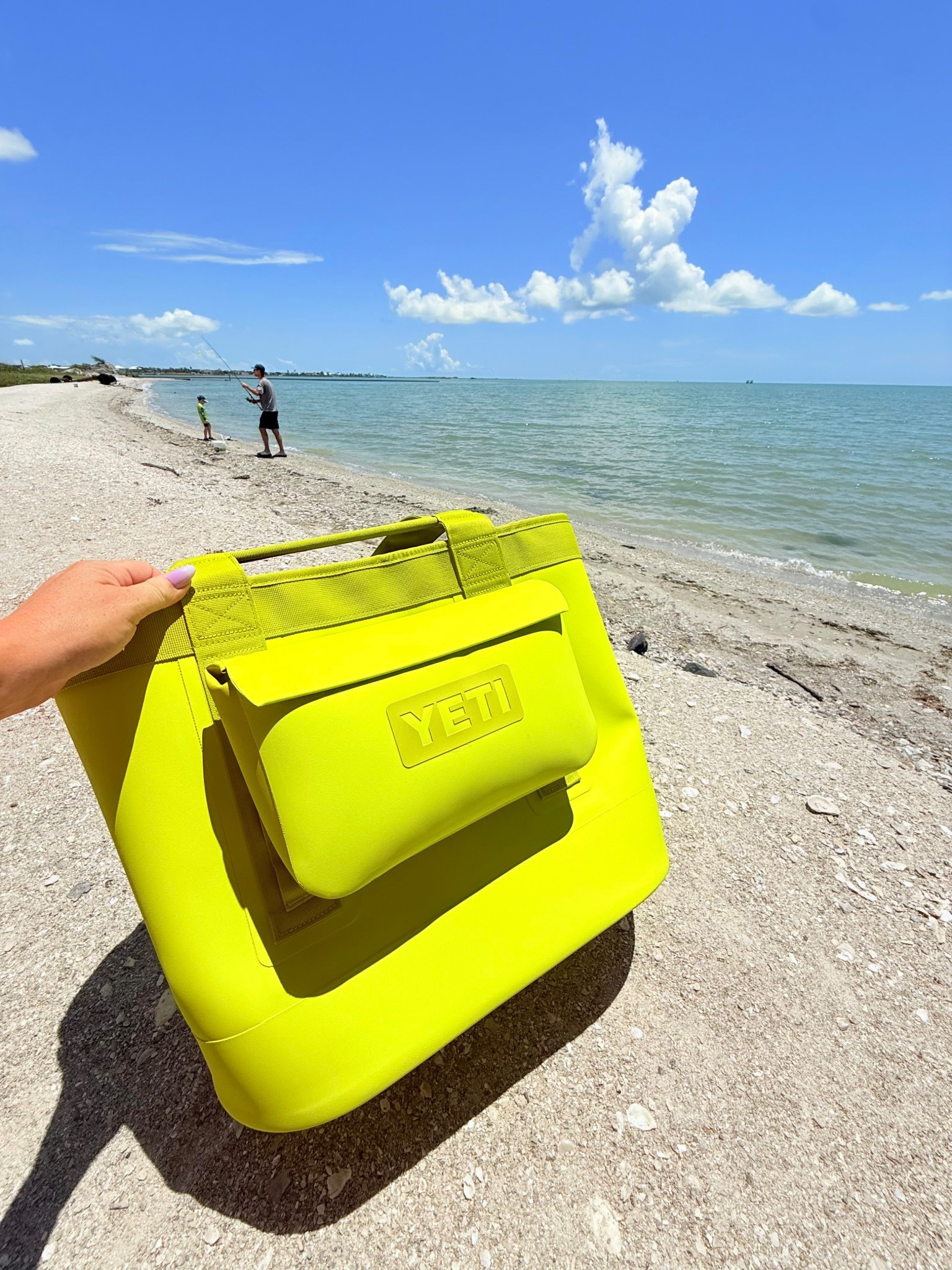 Best dry bag and tote for beach or boat days 🤩