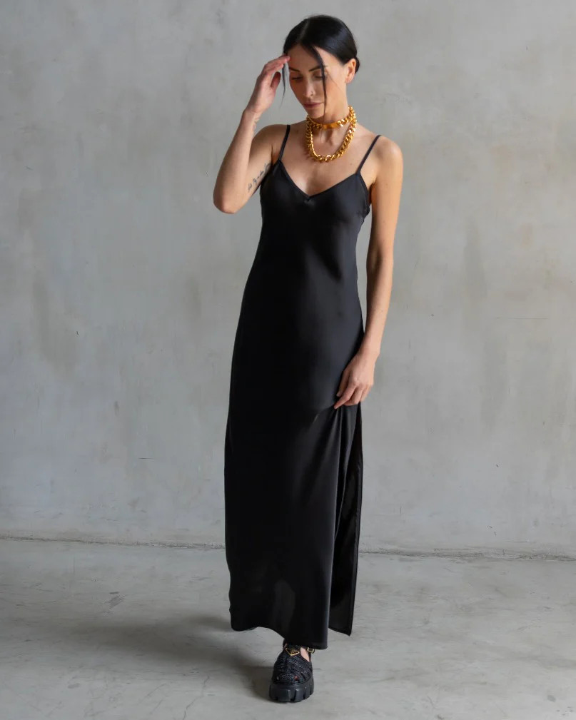 Basic Lennon Zipslip™️ Dress Black | Care Tucker