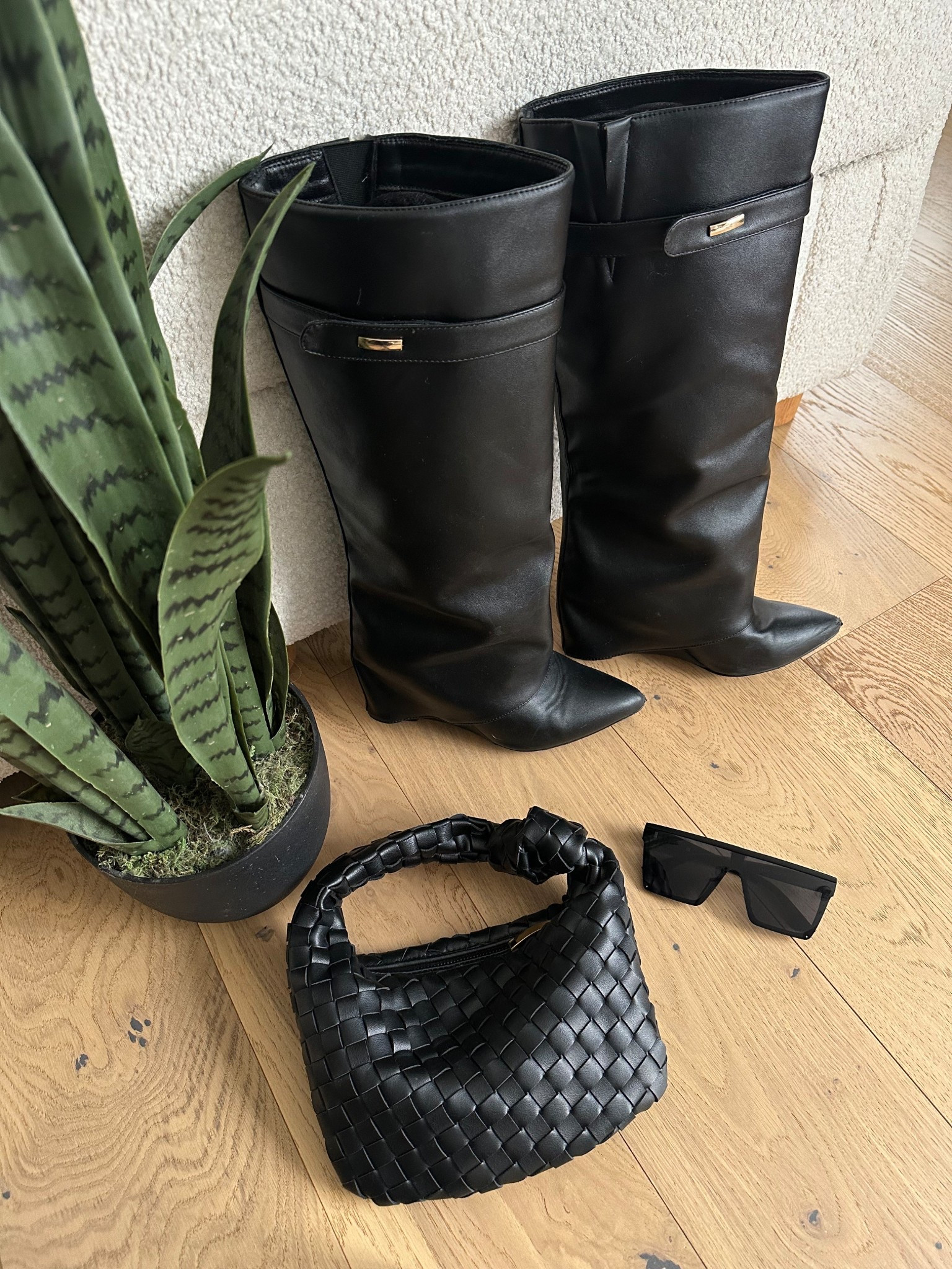 Fall Fashion Favorites

#LTKSaleAlert #LTKStyleTip #LTKFindsUnder50