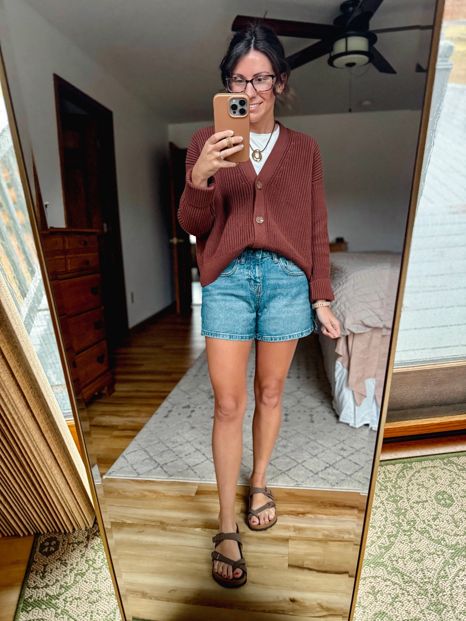 Wearing 00 in the medium wash in these denim shorts. The only 4” inseam shorts I’ve found that I like! 99% cotton so not a ton of stretch at all— definitely size up if you want a looser fit! 

#LTKTravel #LTKSeasonal #LTKPetite