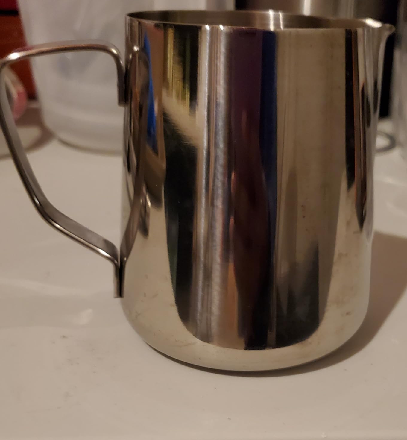 Milk Frothing Pitcher 20oz（600ml）Stainless Steel Steaming Pitchers for Espresso Machine Milk Coffee Cappuccino Latte Art Milk Jug Cup | Amazon (US)