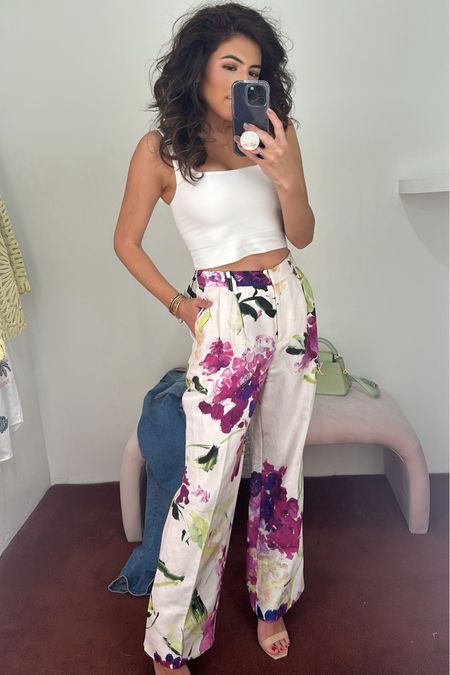 Love the oversized hydrangea floral print on these pants. Very comfortable and has an elastic waist on the back. Wearing a size US 4 for reference, I could have sized down but I like them a little loose. Currently on sale! #linenpants #summerfashion #springstyle #vacationstyle

#LTKsalealert #LTKSeasonal