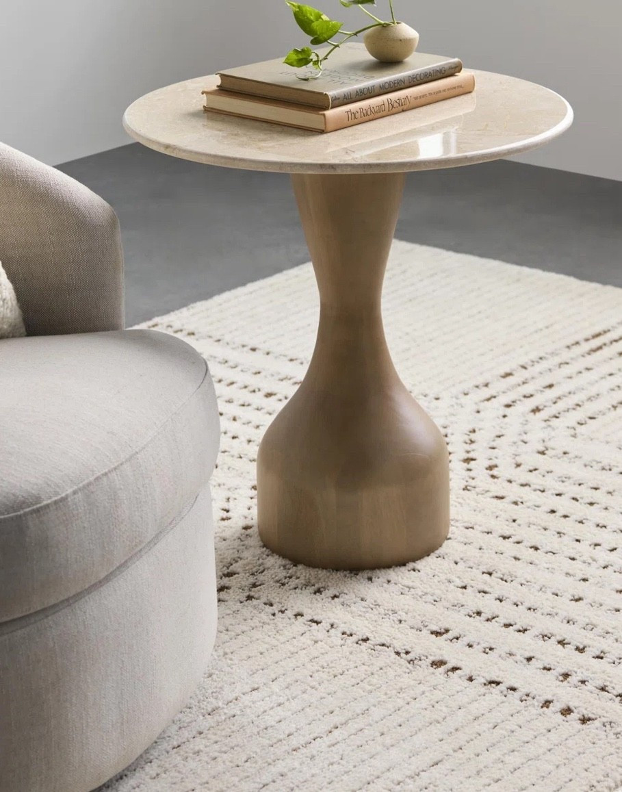 Fantastic savings on this beautiful end table!

#LTKHome