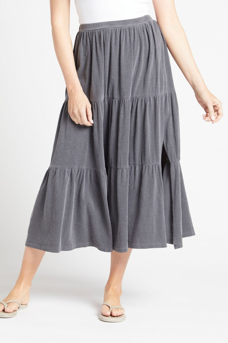 SUNDRY Tiered Knit Midi Skirt | EVEREVE | Evereve