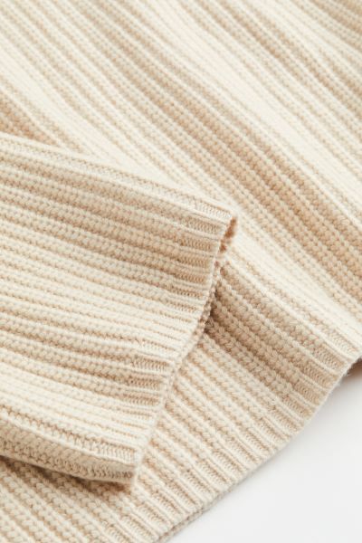 Oversize-Pullover aus Kaschmirmix | H&M (DE, AT, CH, NL, FI)