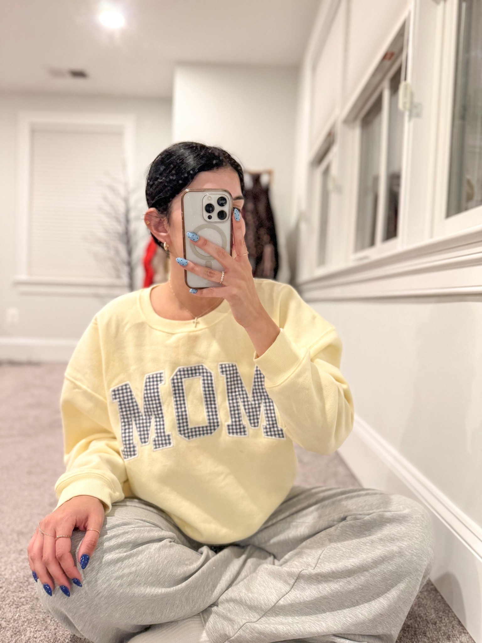 Cutest sweater ⭐️✨


#LTKMidsize #LTKootd