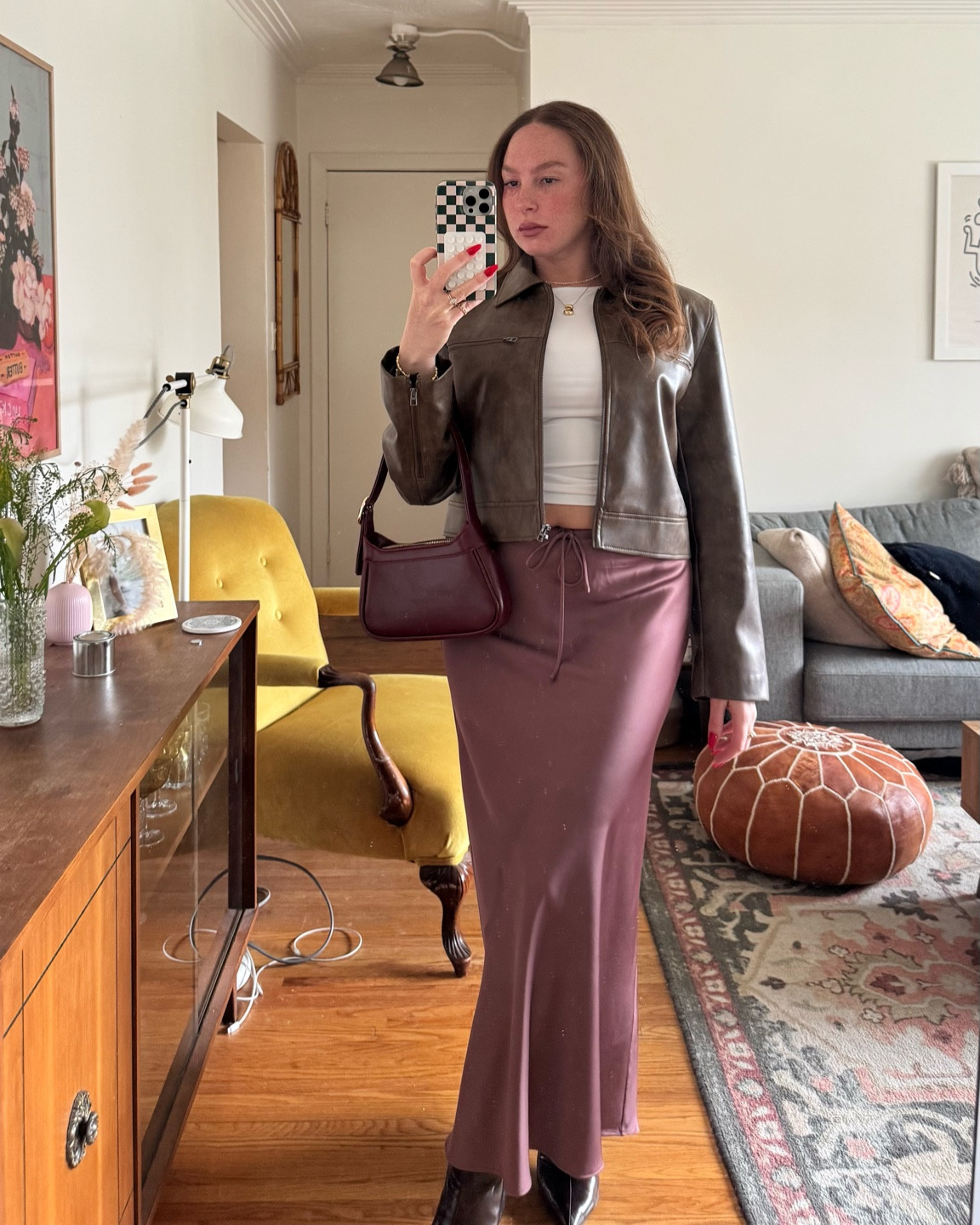 Wearing a large in the skirt, tank & jacket. 

#LTKcanada #LTKmidsize #LTKsummer