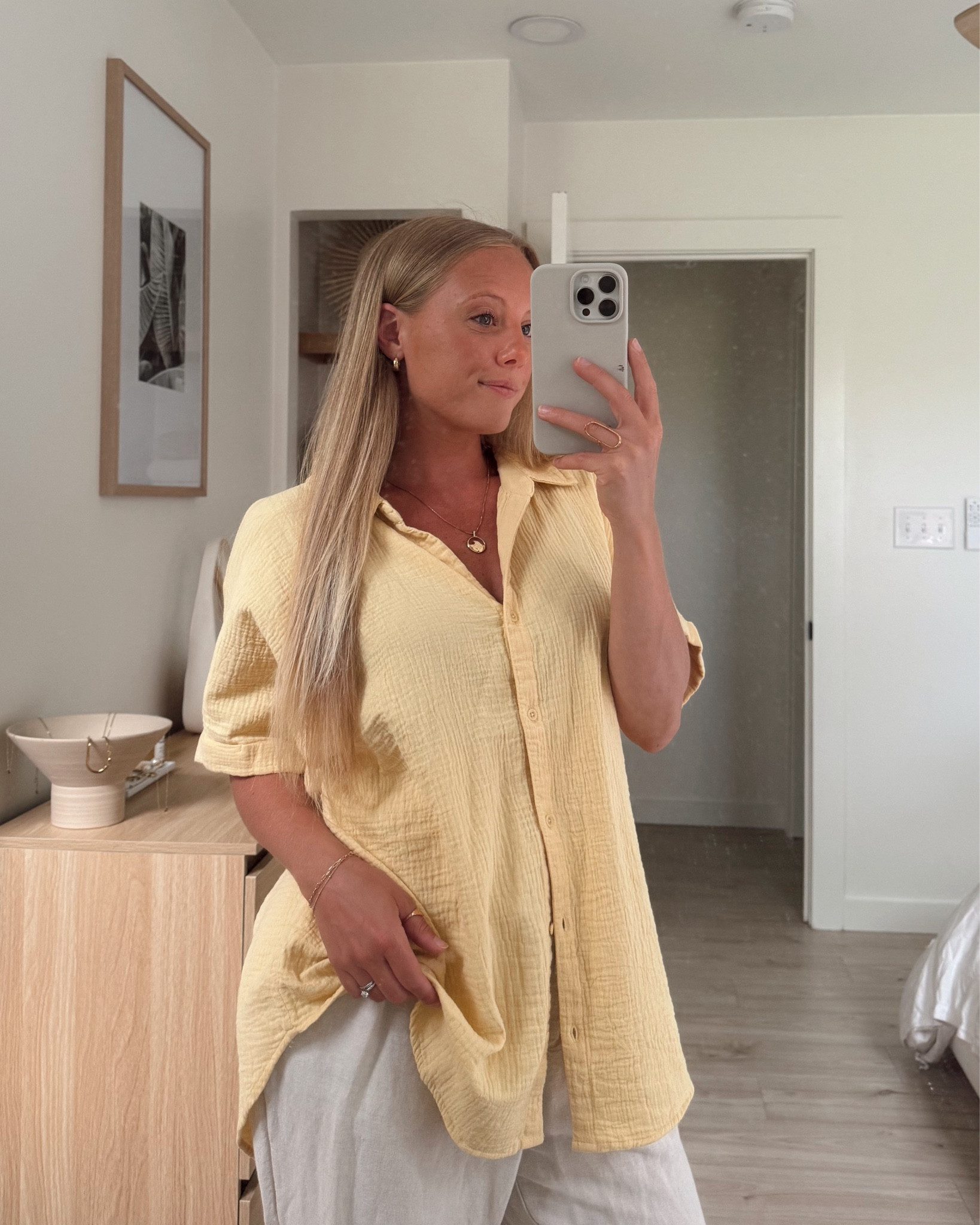 This oversized yellow shirt is perfect for a post beach dinner outfit! So comfortable and lightweight ☀️

#LTKPetite #LTKStyleTip #LTKSeasonal