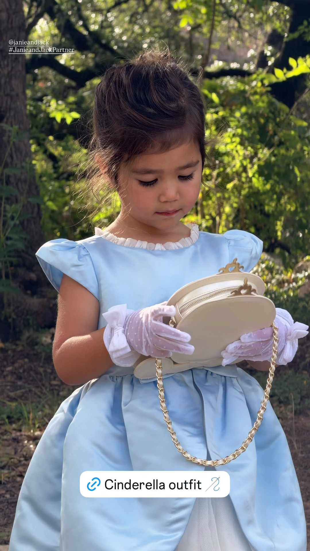 These are the memories I’ll hold onto forever! There’s nothing like a tea party with my little princess 🫖 Teddi’s magical dress is from @janieandjack and is perfect for all of the dress up dates we have planned this fall! Use code CAILA15 for 15% off! #JanieandJackPartner

#LTKdayinmylife #LTKootd #LTKKids