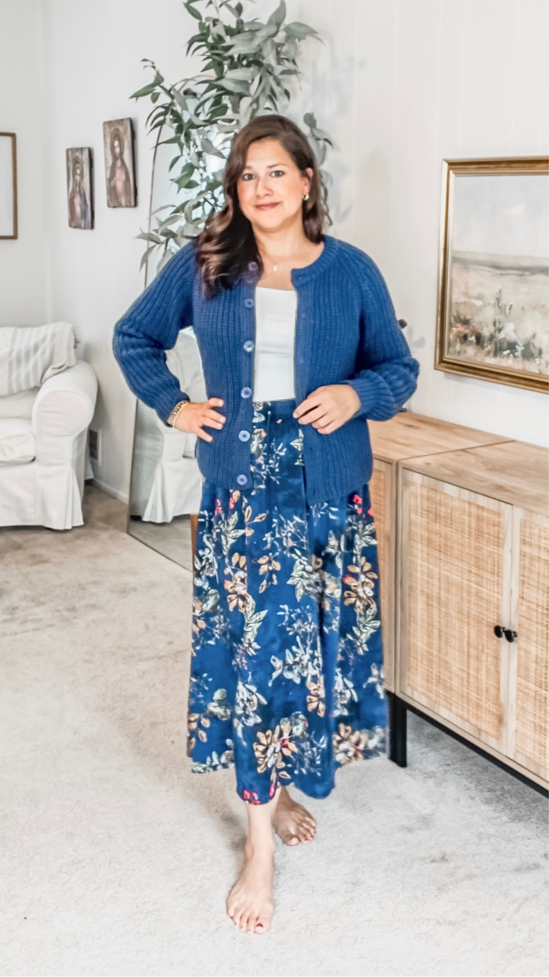 Beautiful skirt for fall

#LTKMidsize #LTKSeasonal #LTKFindsUnder50